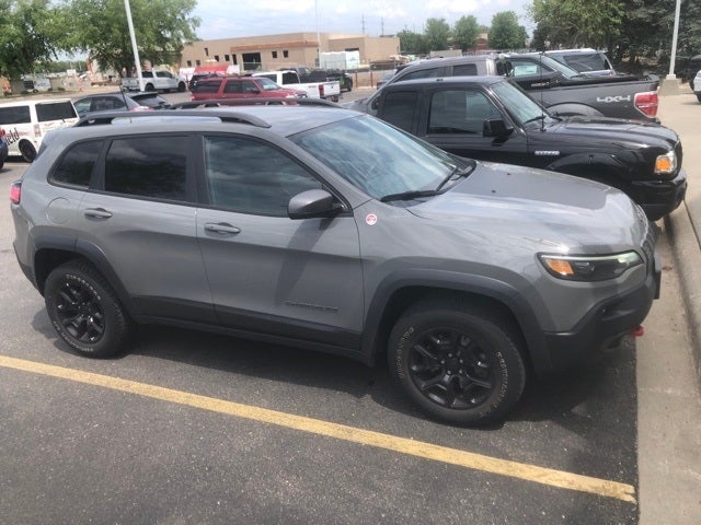 Used 2019 Jeep Cherokee Trailhawk with VIN 1C4PJMBX7KD476366 for sale in Apple Valley, Minnesota