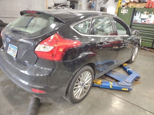 Used 2012 Ford Focus SEL with VIN 1FAHP3M20CL273539 for sale in Apple Valley, Minnesota