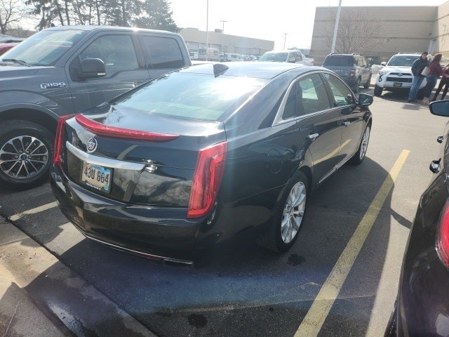 Used 2015 Cadillac XTS Luxury Collection with VIN 2G61M5S33F9124407 for sale in Apple Valley, Minnesota
