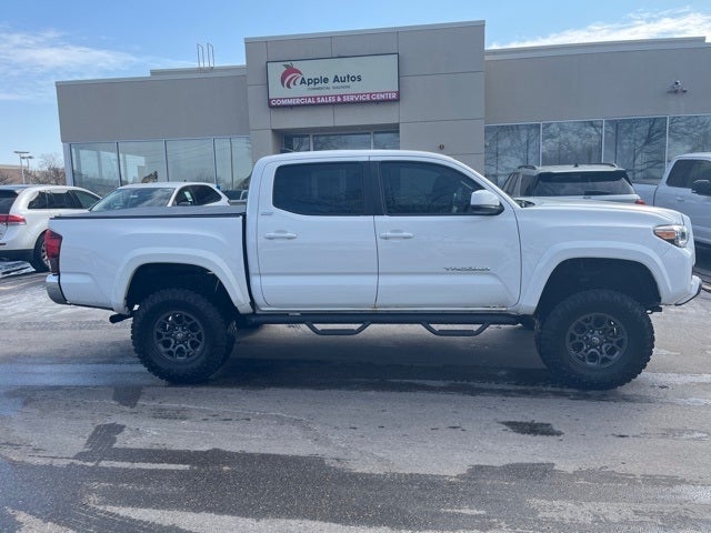 Used 2018 Toyota Tacoma SR5 with VIN 3TMCZ5AN6JM145567 for sale in Apple Valley, Minnesota